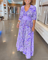 Helia - Holiday Dress with V-Neck and 3/4 Sleeves