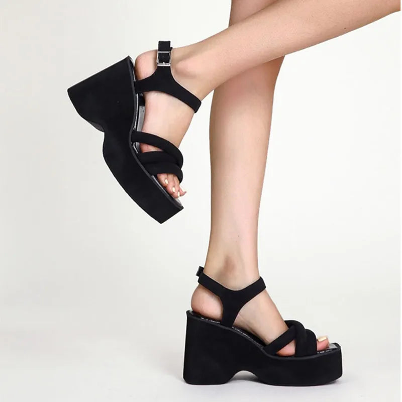 Carmela | Bold Elegance, Lasting Comfort