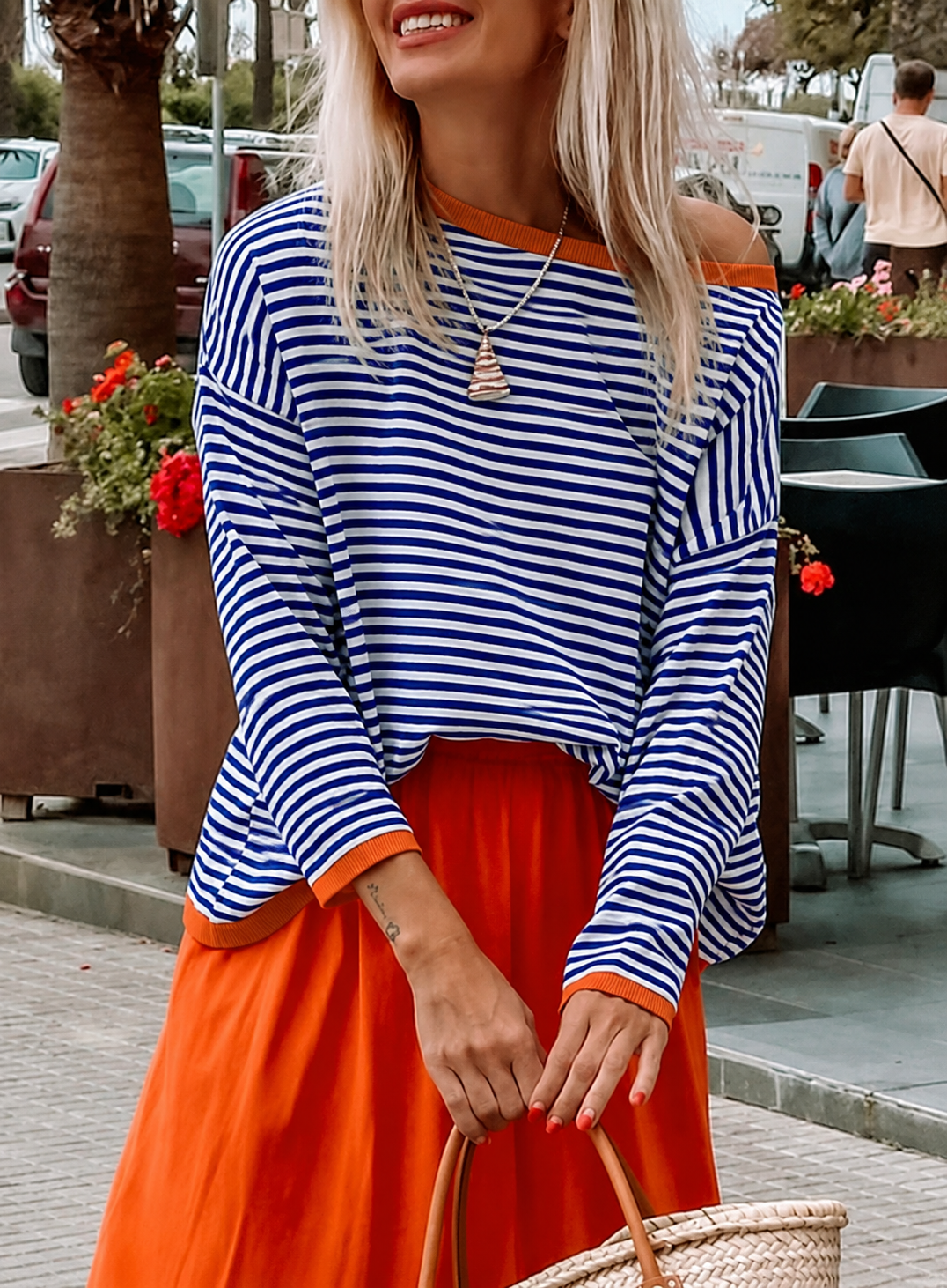 Hailey | Women's Oversized Striped Sweatshirt with Contrast Trim