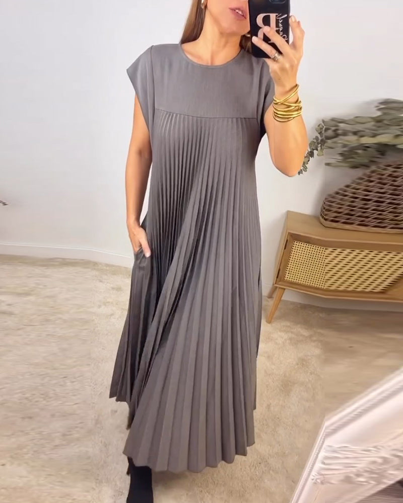 Gwendoline | Pleated Maxi Dress