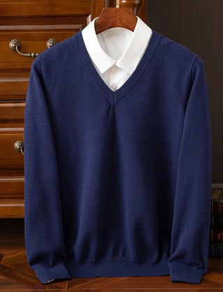 Men’s Cashmere-Blend V-Neck Sweater in Navy