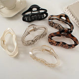 Jarra™ | Irregular cave hair clips