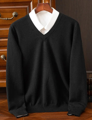 Men’s Cashmere-Blend V-Neck Sweater in Black