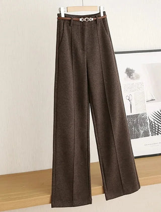 Women’s Lambswool Straight-Leg Tailored Pants in Brown