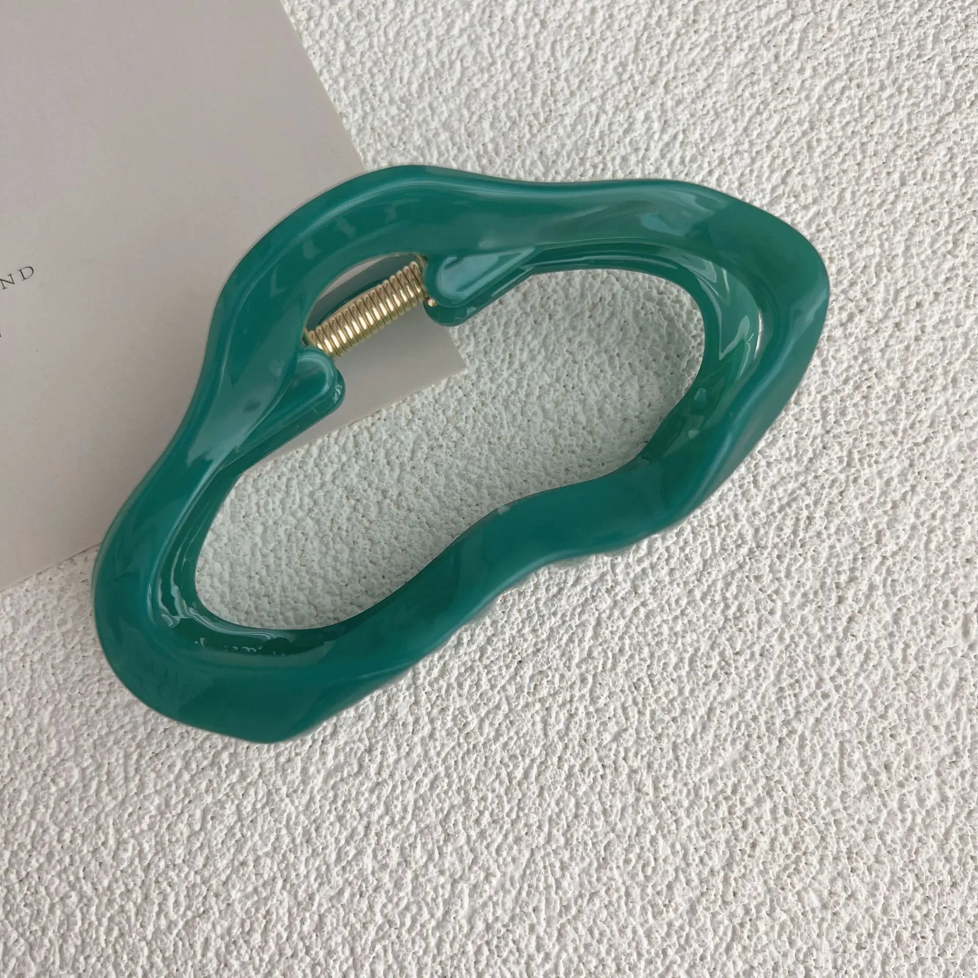 Jarra™ | Irregular cave hair clips