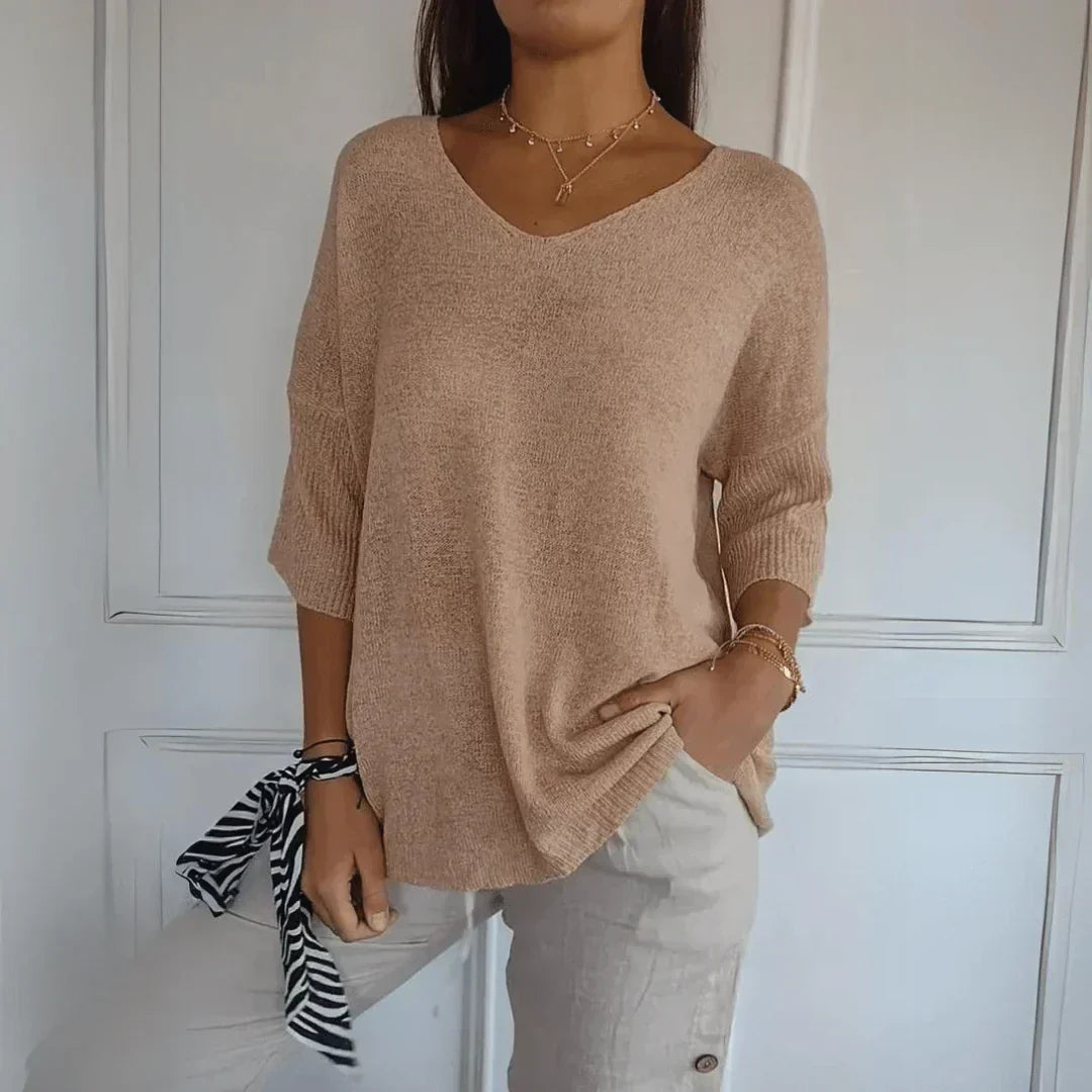 Valdis | Women's Relaxed V-Neck Knit Top with 3/4 Sleeves