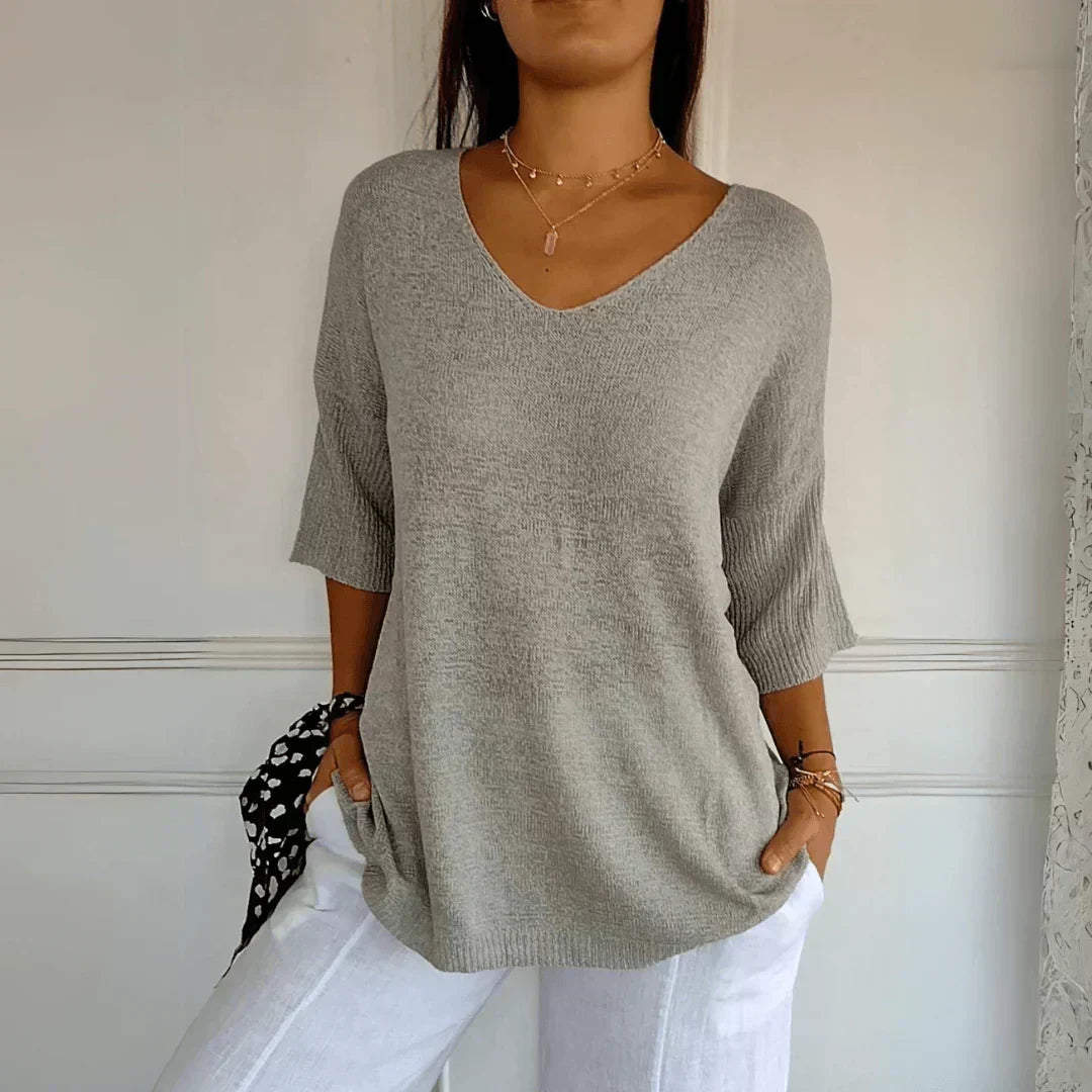 Valdis | Women's Relaxed V-Neck Knit Top with 3/4 Sleeves