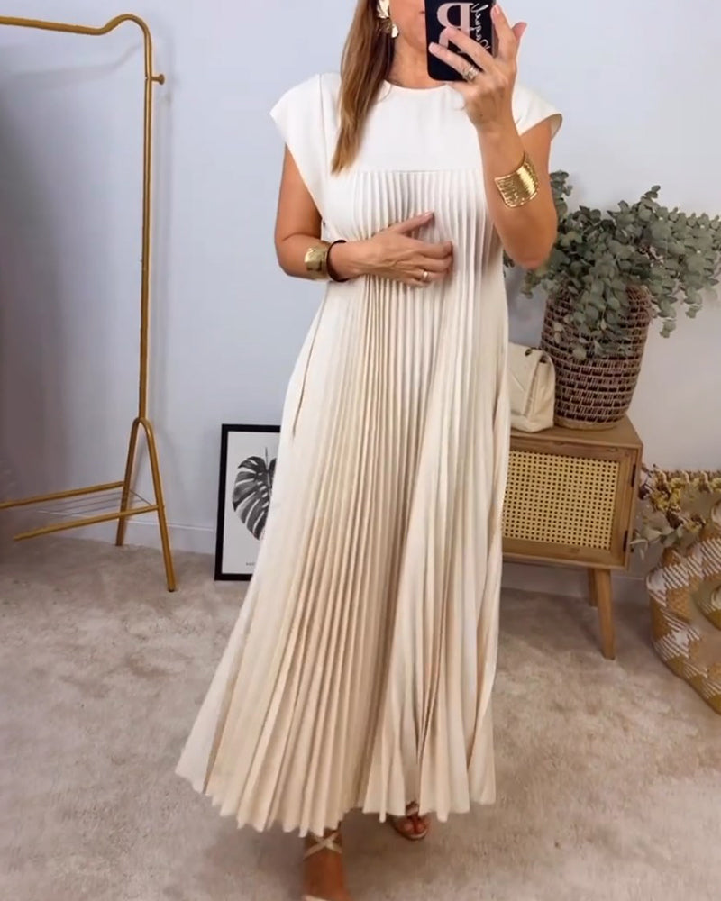 Gwendoline | Pleated Maxi Dress