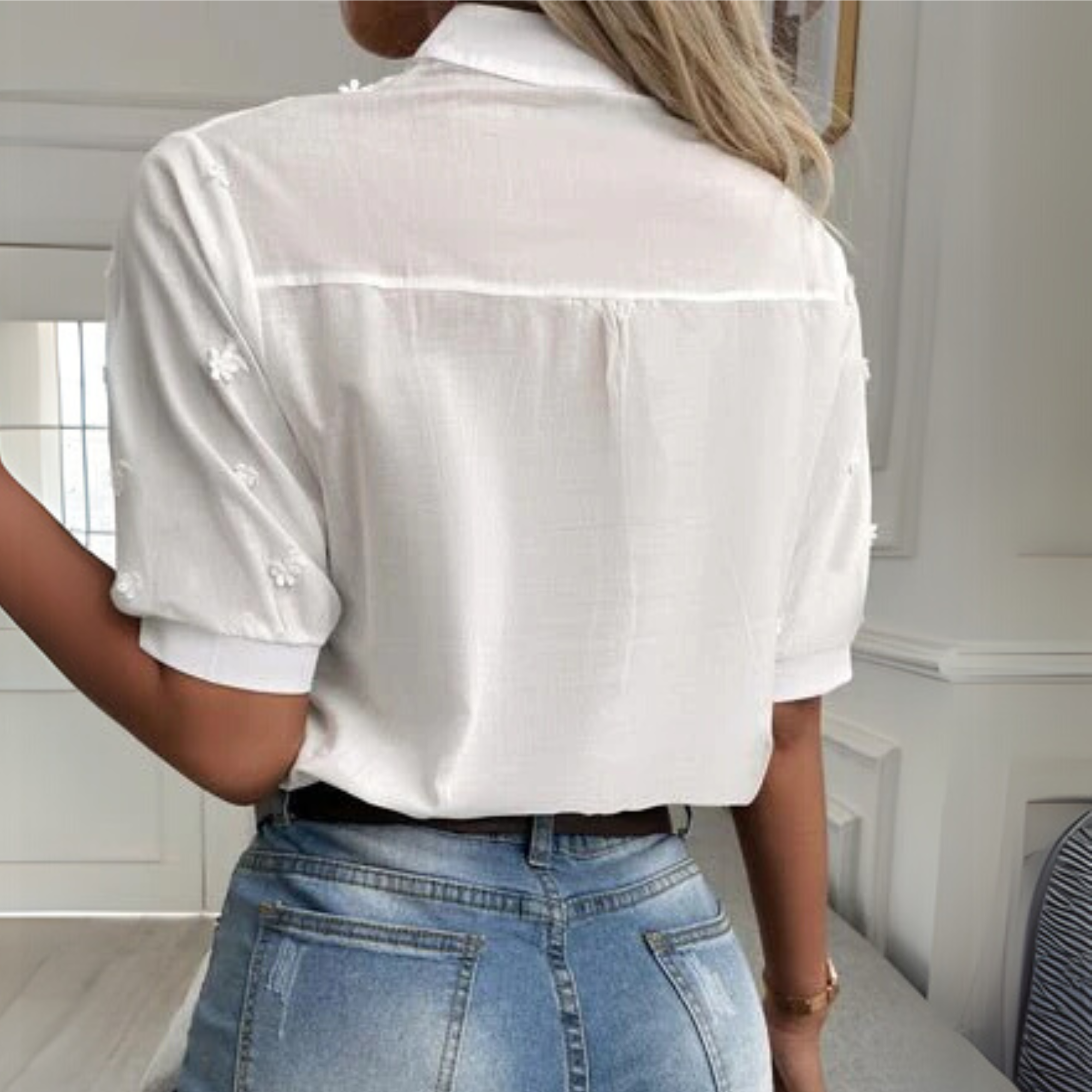 Clover | Women's Embroidered Short Sleeve Blouse