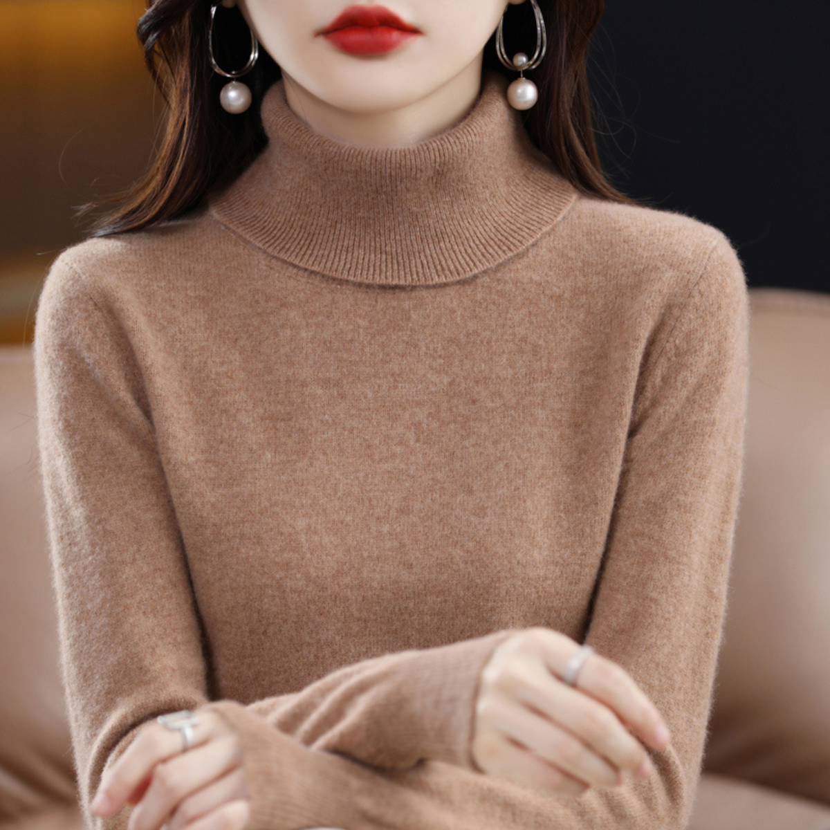 Women’s Cashmere-Blend Slim Turtleneck Sweater in Brown