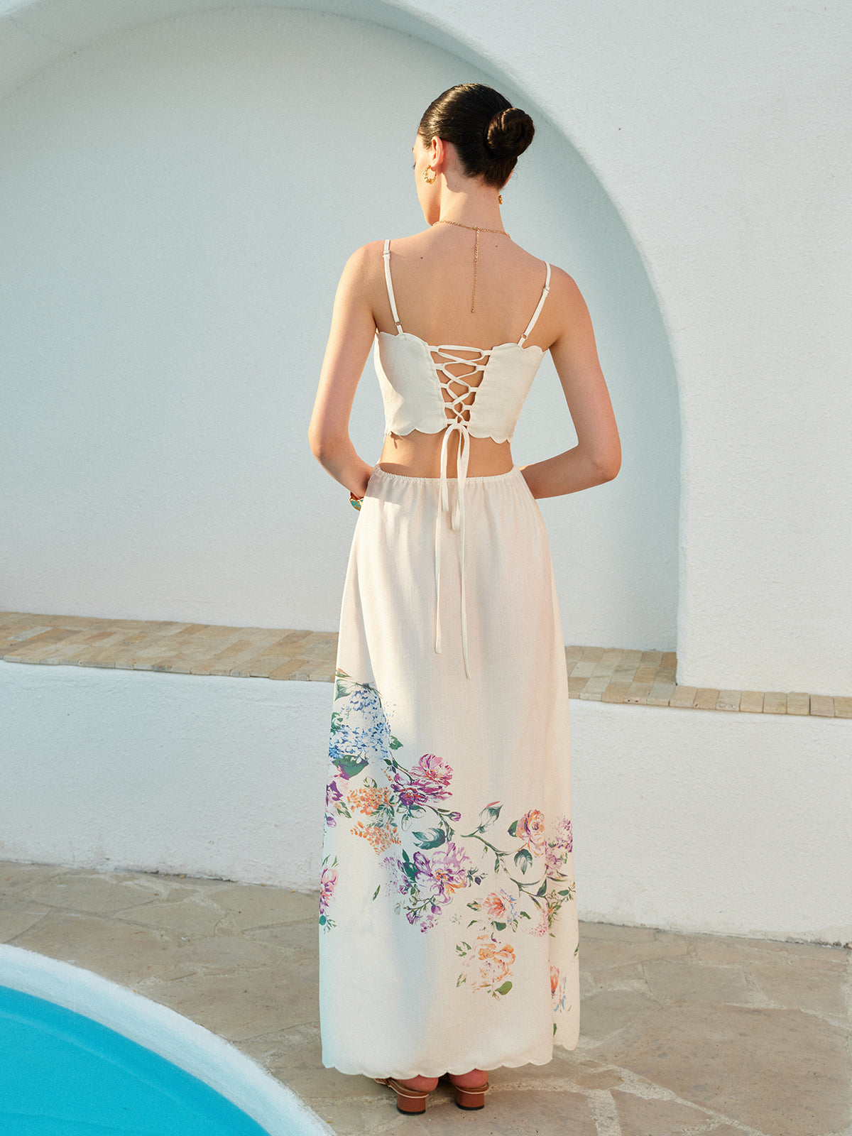 Bianca | Women's Floral Print Lace-Up Back Sleeveless Maxi Dress