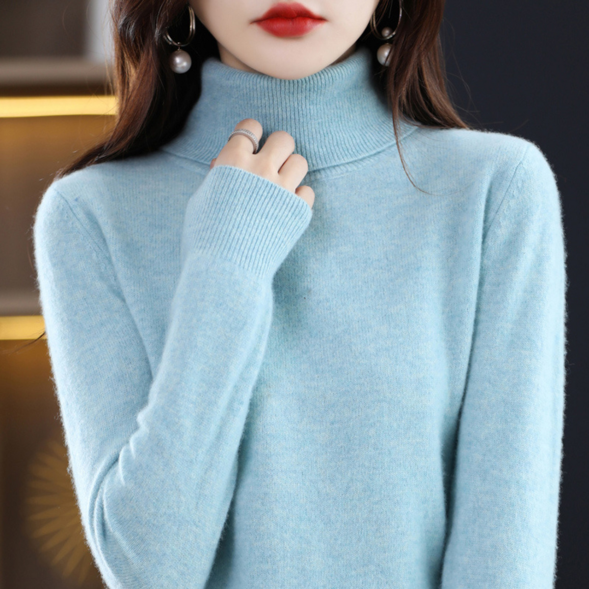 Women’s Cashmere-Blend Slim Turtleneck Sweater in Light Blue