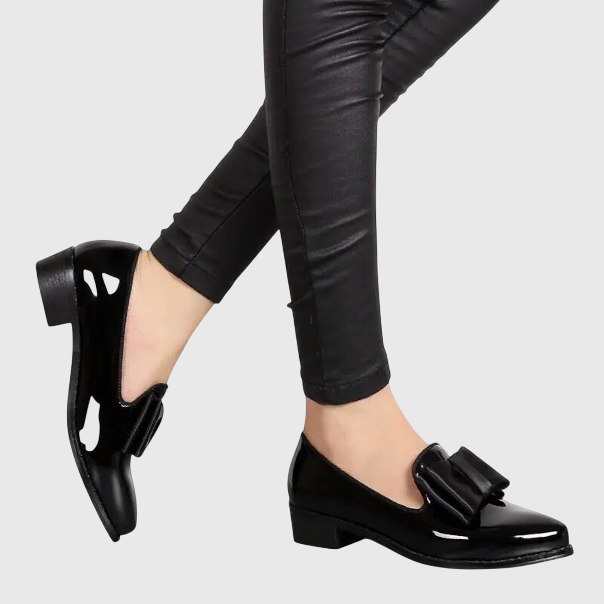 Imogen | Women's Bow Pointed Loafers