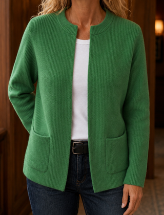 Women’s Ribbed Pocket Detail Cardigan in Green