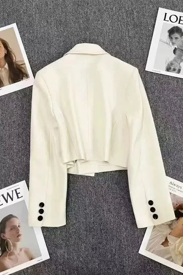 Ione | Women's Cropped Blazer with Notched Lapel