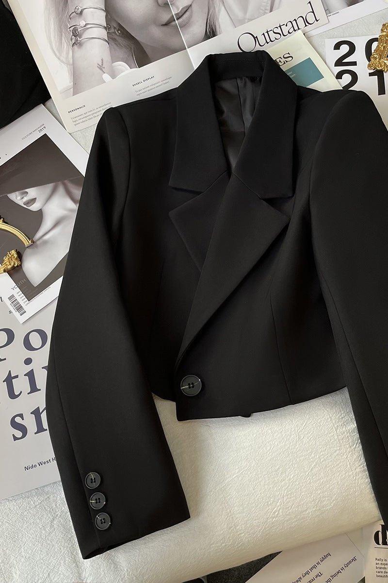 Ione | Women's Cropped Blazer with Notched Lapel