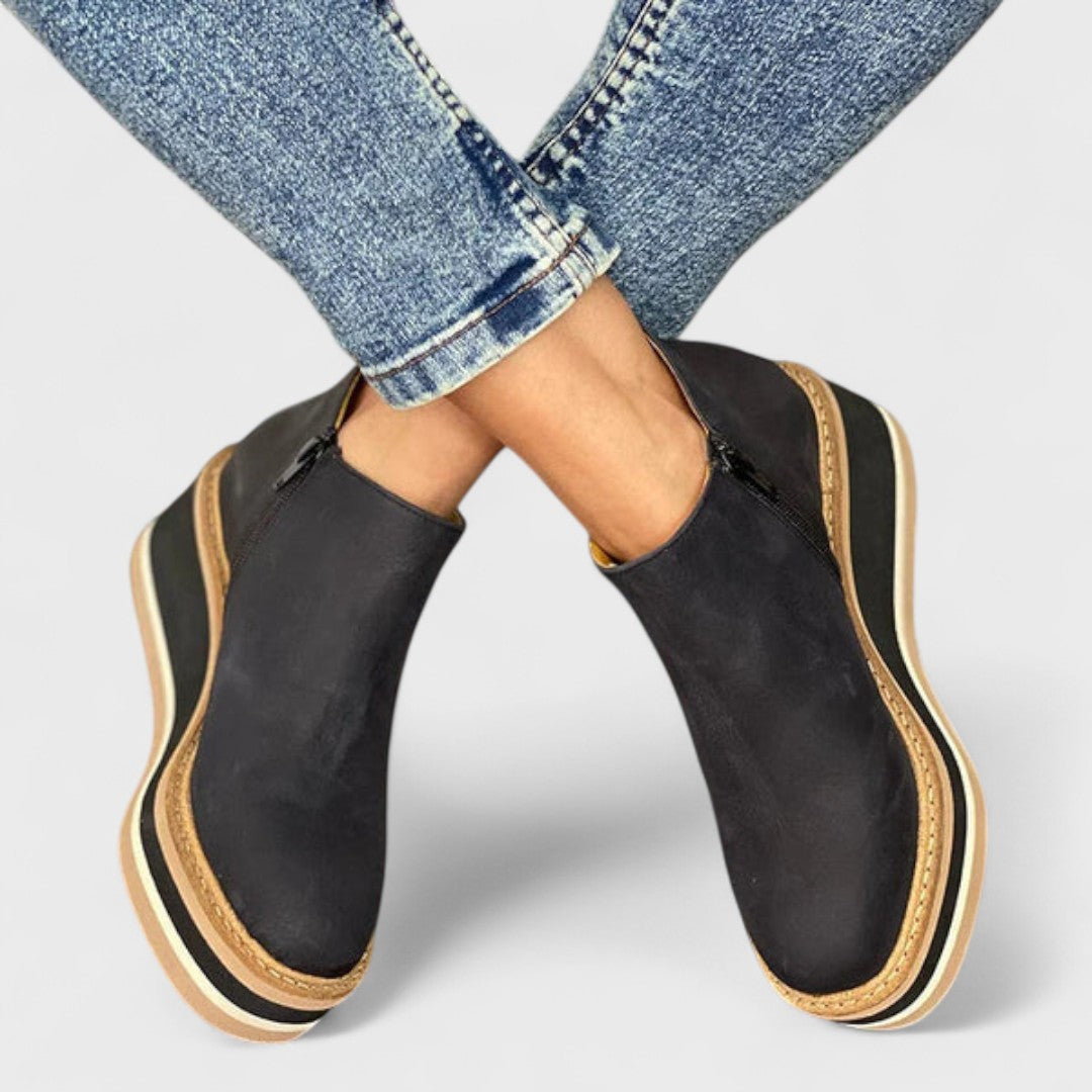 Isadora | Women's Chelsea Ankle Boots