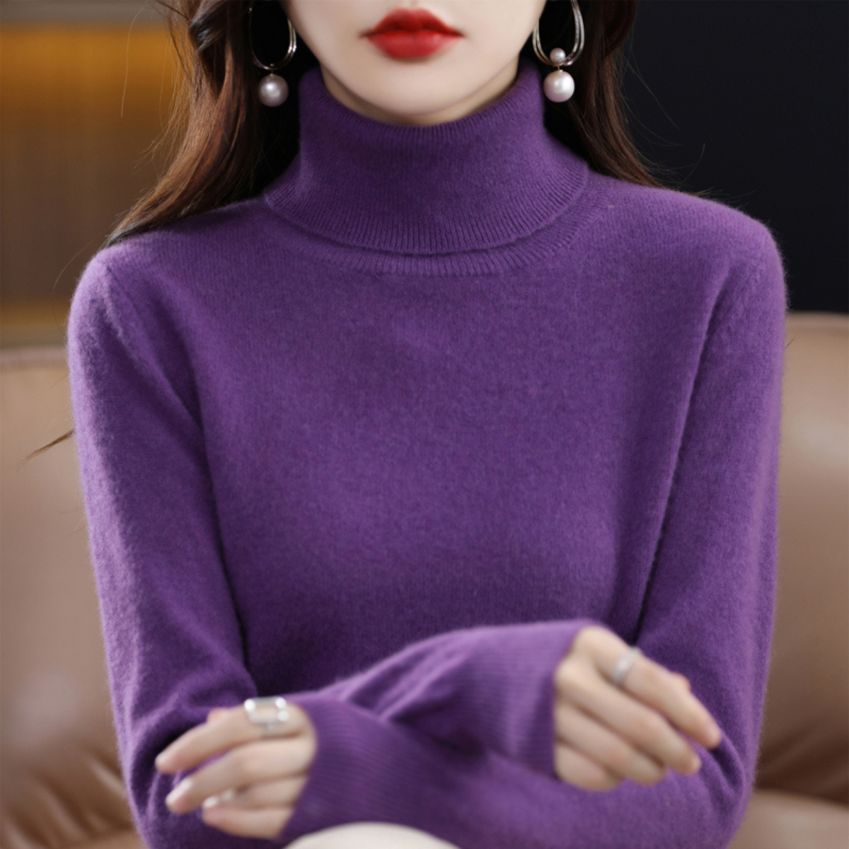 Women’s Cashmere-Blend Slim Turtleneck Sweater in Purple