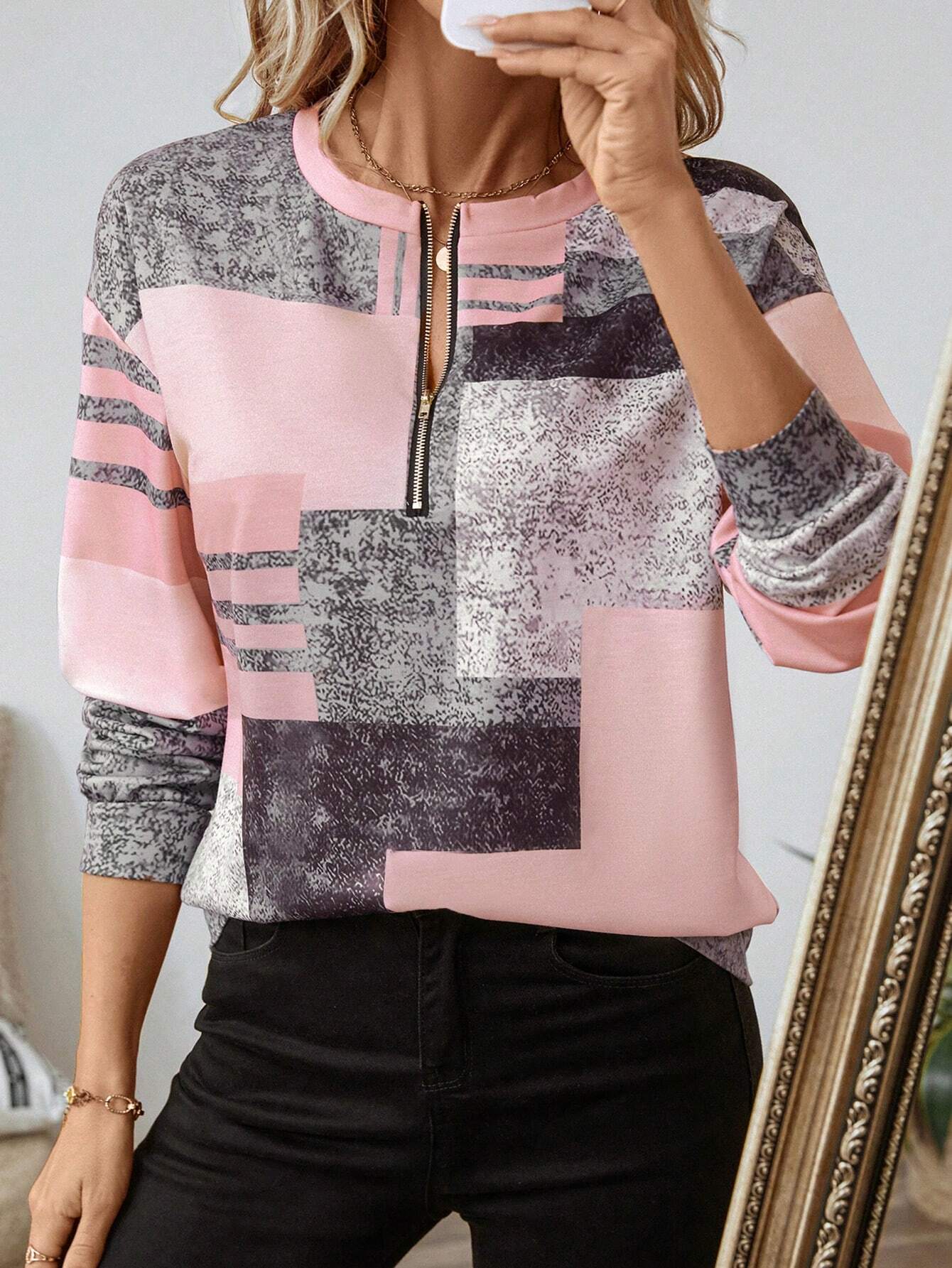 Zinnia | Women's Abstract Print Long Sleeve Top